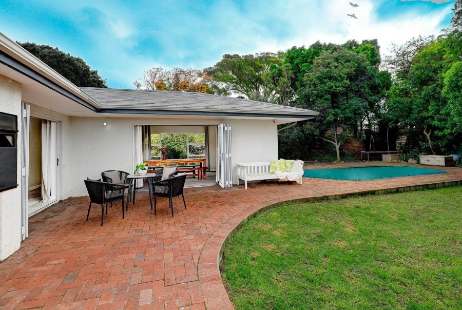 4 Bedroom Property for Sale in Welgemoed Western Cape